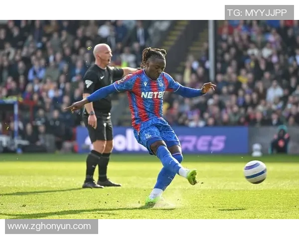 埃泽帽子戏法助力阿森纳大胜热刺迎来第12轮精彩对决 埃泽帽子戏法助力阿森纳大胜热刺迎来第12轮精彩对决